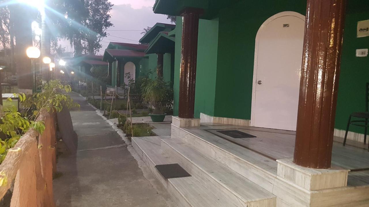 Midway Resort Rishīkesh Екстериор снимка